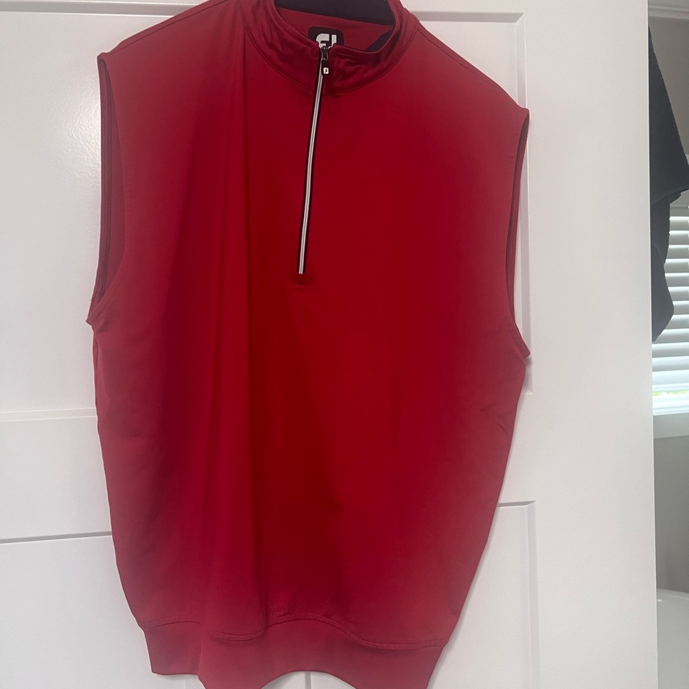 Red Sleeveless Zip-Up Top